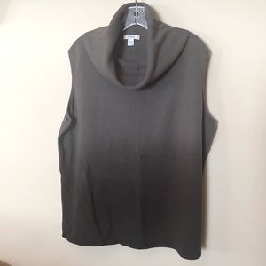 Ombré style, sleeveless, cowl neck sweater